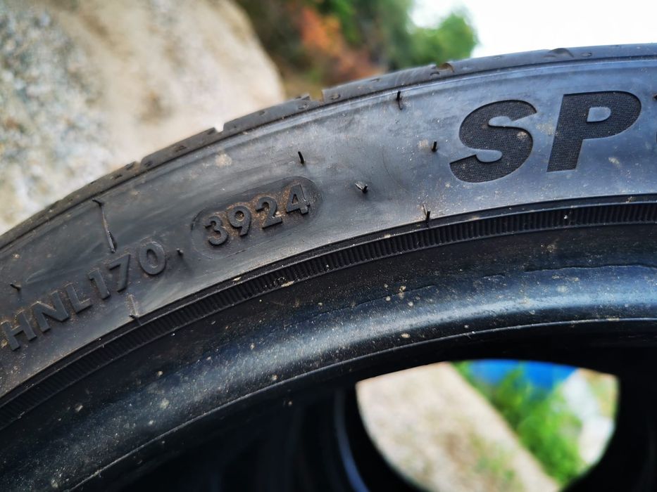 Anvelope vară  225/40R18 92 Y