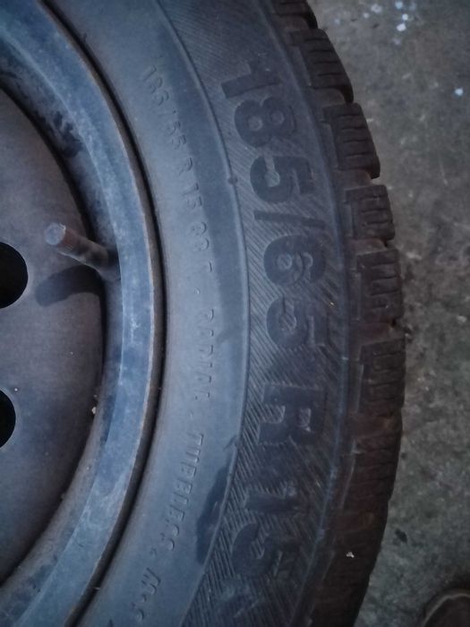 4бр. зимни гуми с железни джанти от Focus mk1