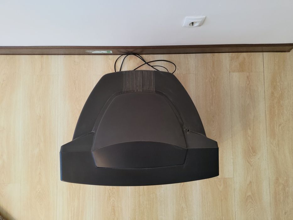 LG Golden Eye II, 20 дюймов(50 см)