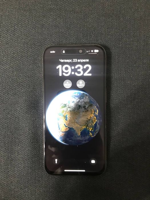 Айфон 15 про продам