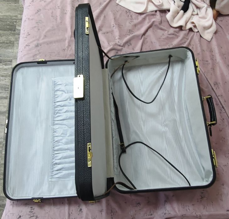 Valiză piele H Lotimann neutilizata