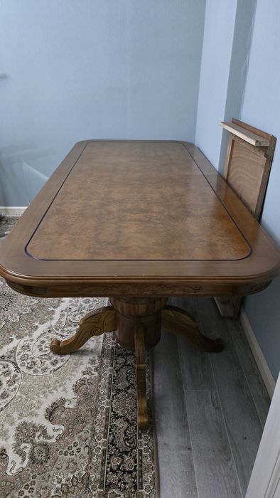 Стол для гостиной раскладной