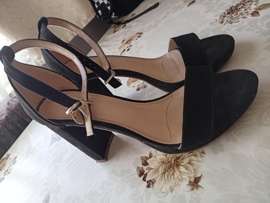 Sandale elegante
