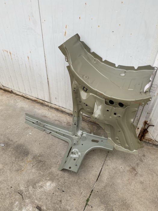 Оригинален панел Tesla Y