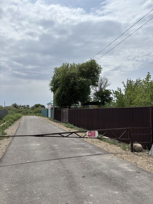 Продается дача близ города