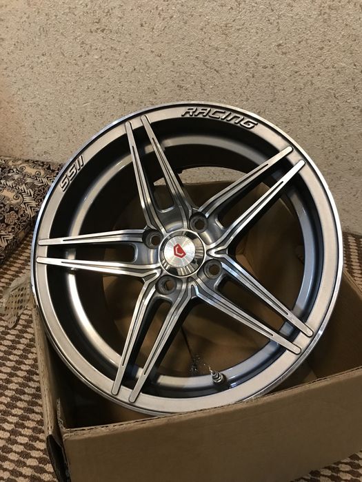 R15 Diska sotiladi bu faqat 2 ta dona