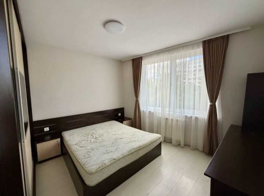 Дава се под наем Двустаен апартамент в София, Младост 4 - 67 кв.м за 597.21 € - Снимка #3