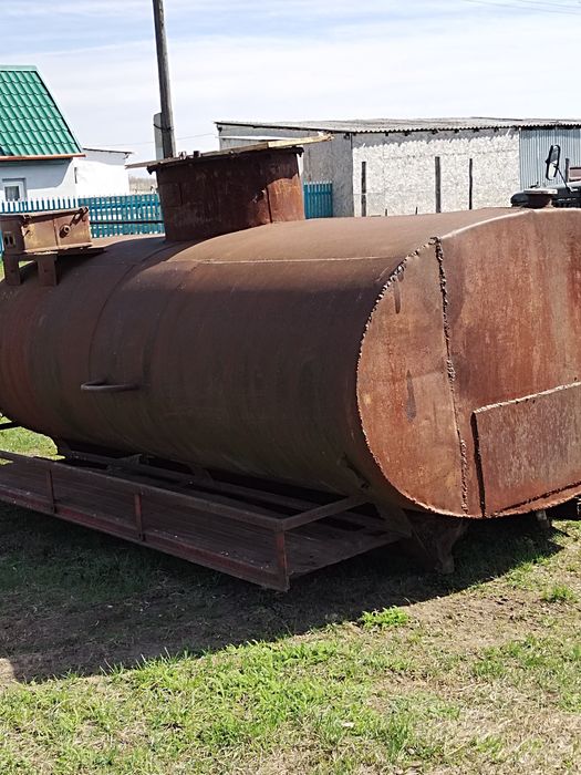 Продам ёмкость для воды