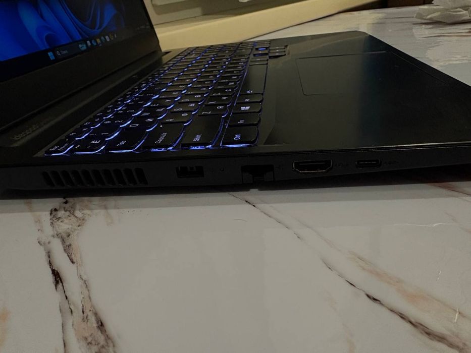 Продам или поменяю на айфон