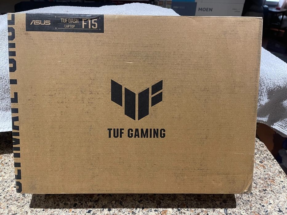 MSI Thin 15 B12UCX 12650 rtx 2050 nou garantie.