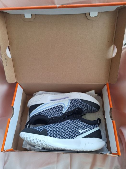 Дамски маратонки NIKE