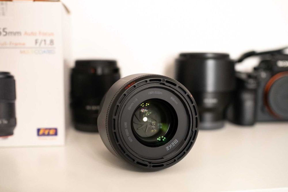 Meike 55mm f1.8 Pro (montura Sony FE)