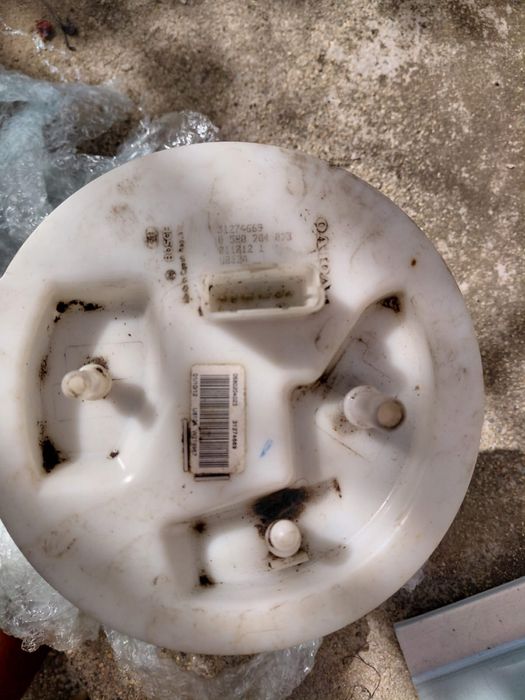 Подкачваща помпа за волво ХЦ60