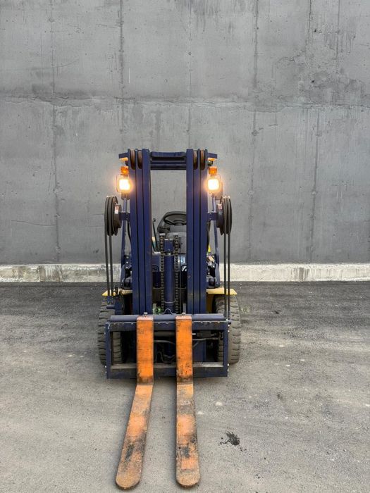 Вилочный Погрузчик Komatsu FG30HT