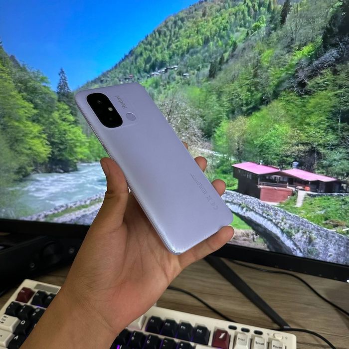Redmi 12c ideal srochni sotiladi