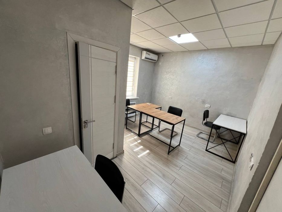 Аренда под офис Бодомзор С мебелью! Вдоль дороги!