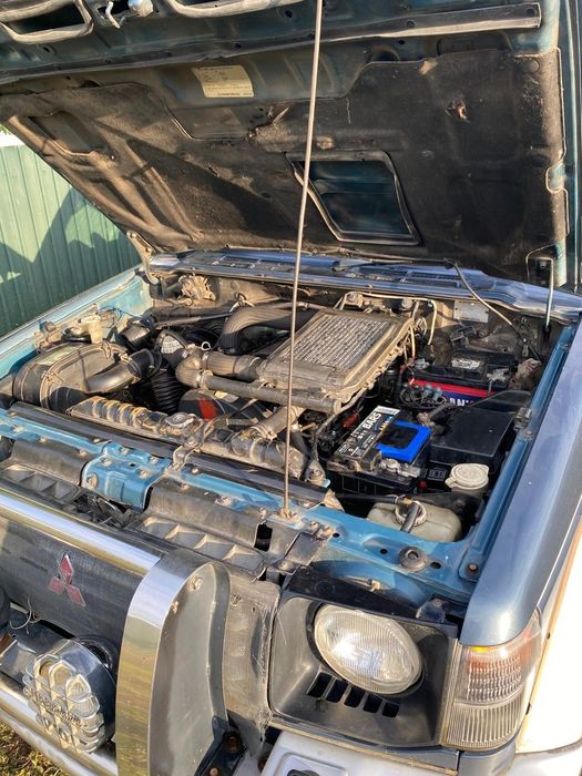 Продам Mitsubishi pajero