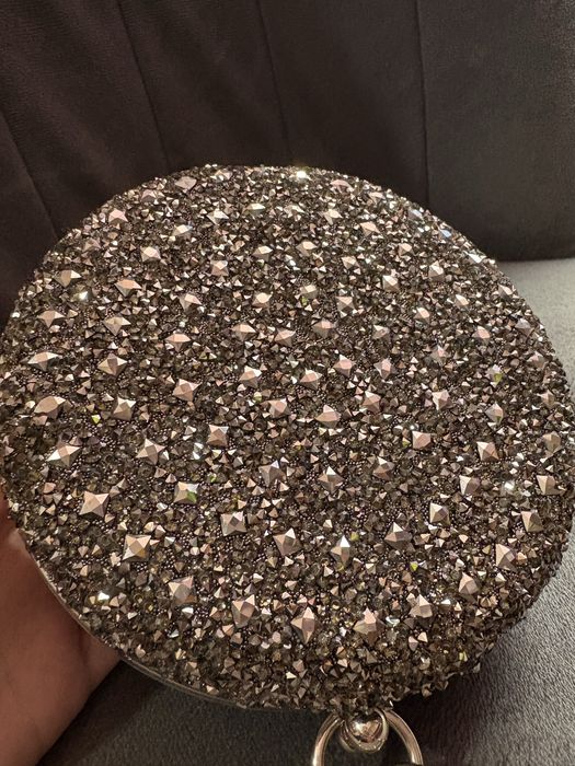 Дамски клъч.