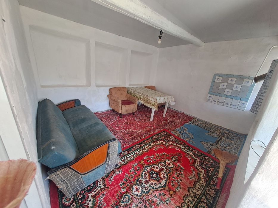 Кушкургонда ховли уй сотилади