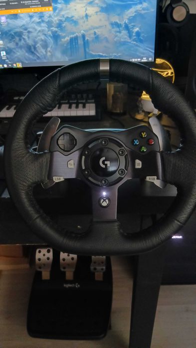Волан с педали Logitech G920 (за Xbox & PC) – Отлично функционално състояние