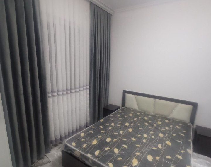 Chilonzor Farxod bozori odida 2xonali kvartira ijaraga beriladi.