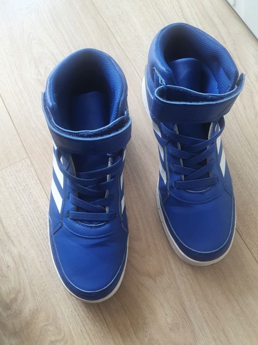 Кецове Адидас, 40 номер