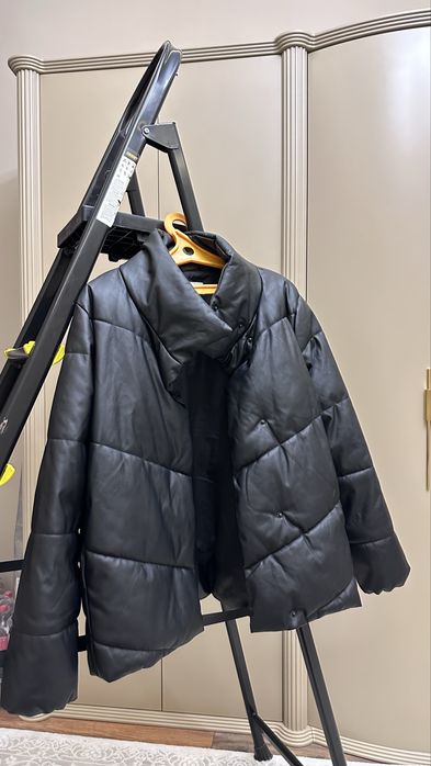 Верхние вещи недерого