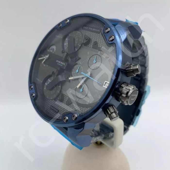 Часовник марка Дизел