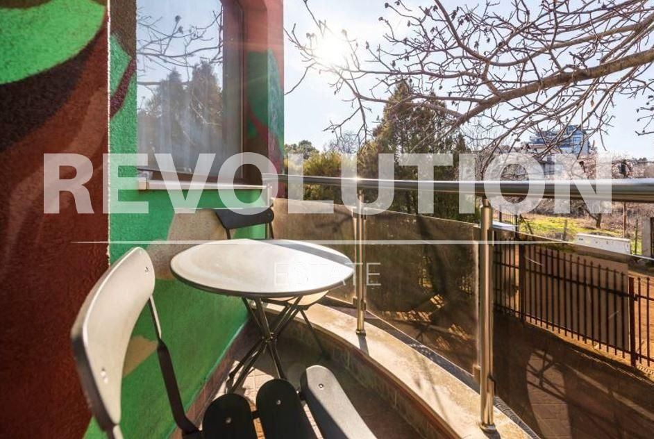 Дава се под наем Двустаен апартамент в к.к. Св.Св. Константин и Елена - 68 кв.м за 500 € - Снимка #7