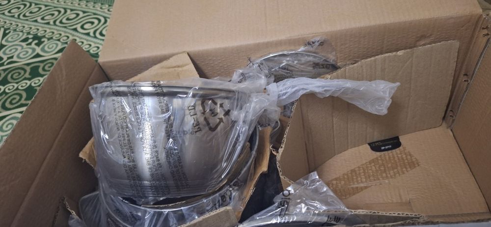 Продается набор посуды Zepter