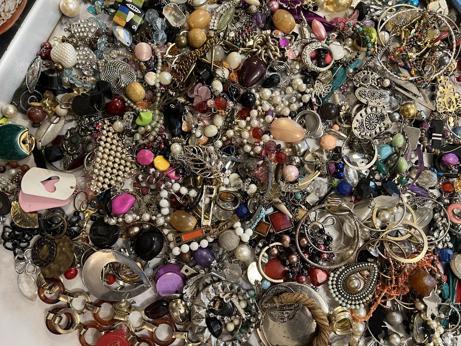 Bijuterii gablonturi accesorii