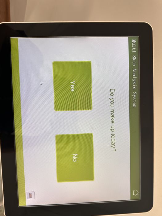 Intuiskin~ skin analysis