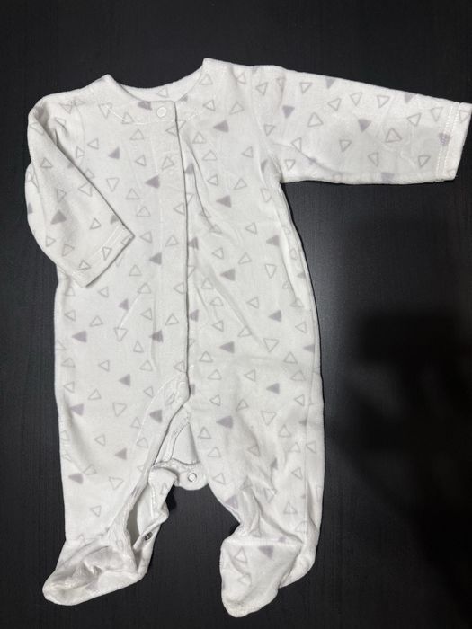 Salopeta pentru bebelusi