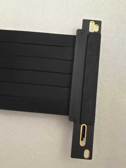 Cablu Riser GLOTRENDS PCIe 3.0 X16 – 200mm - Stare Perfectă