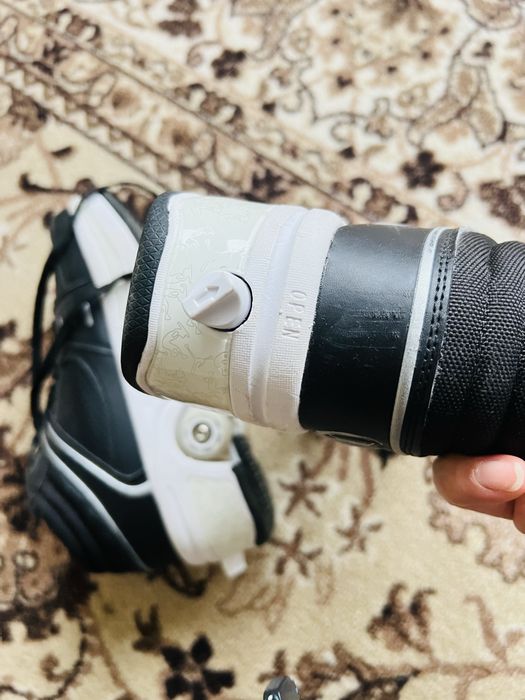 Маратонки с кънки