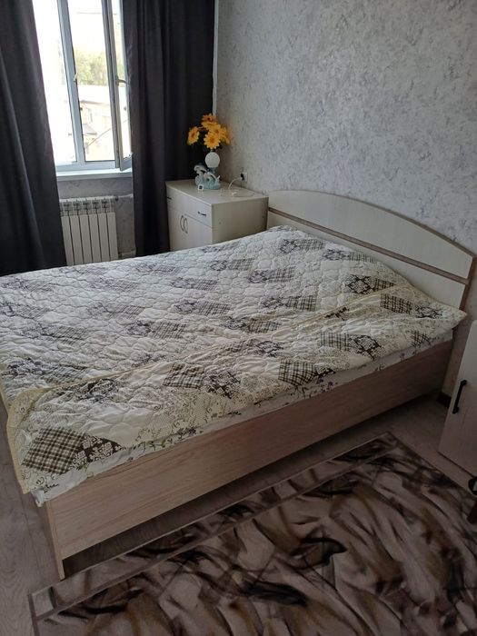 Продаю 2х спальня  кровать