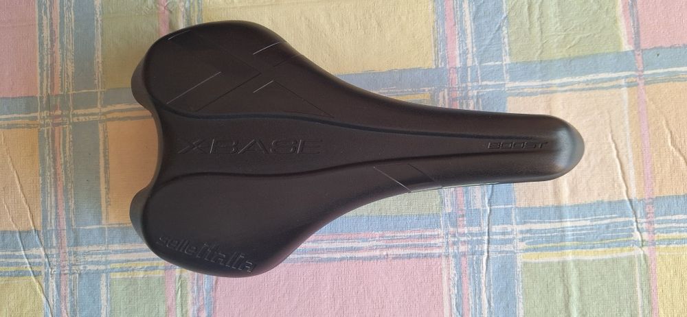 Огледало, светлоотразители, седалки и ръкохватки за велосипед