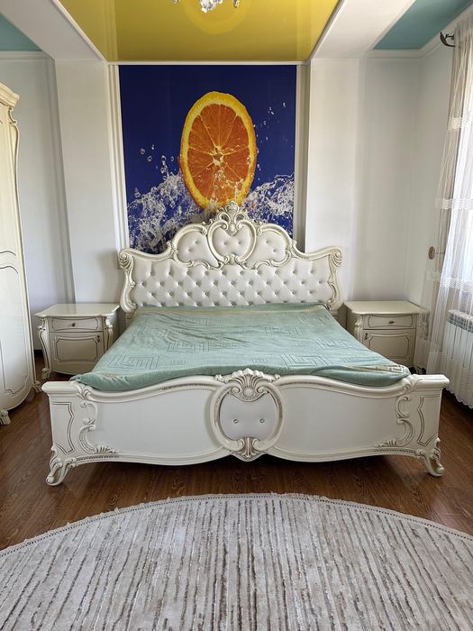 Продам спальный гарнитур