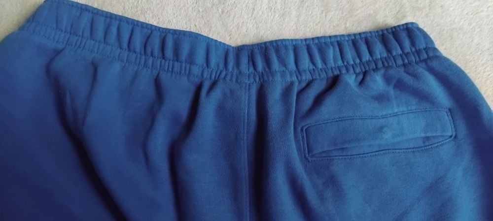 Nike суитшърт нов и две долнища