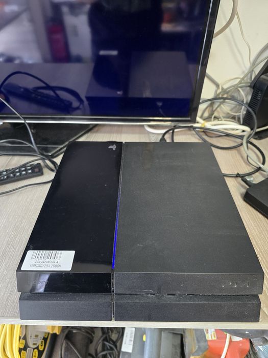 Playstation 4 + игра по избор!