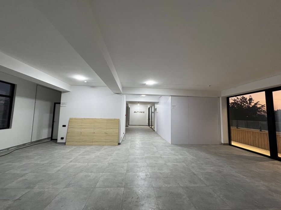 Arenda 185 kvadrat joy yo'l yuzasida