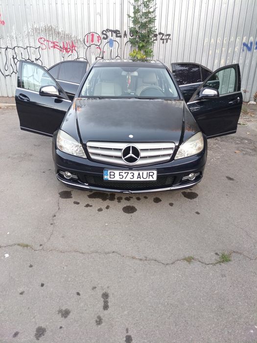 Vind Mercedes c220
