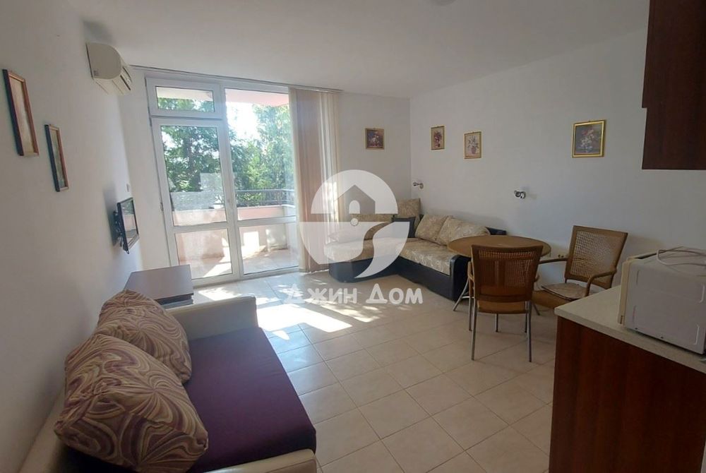 Продава се Едностаен апартамент в к.к. Слънчев бряг - 38 кв.м за 1211 €/кв.м - Снимка #2