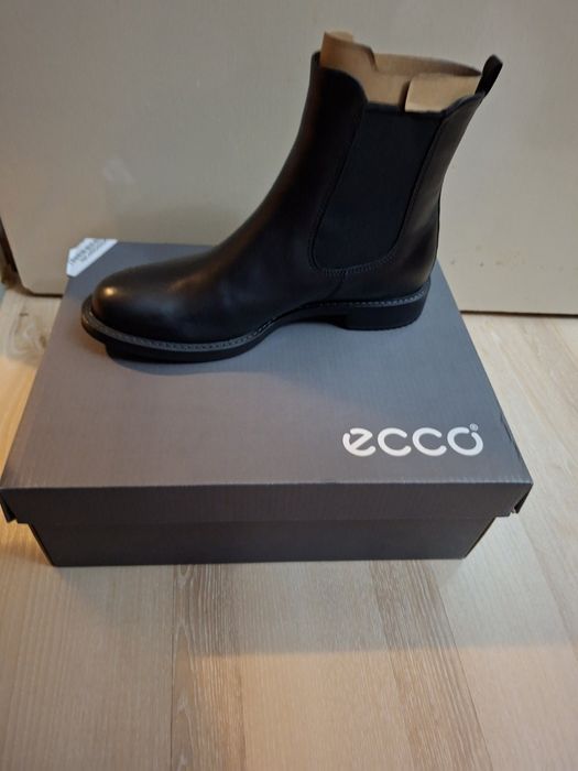 Нови дамски  Боти ECCO