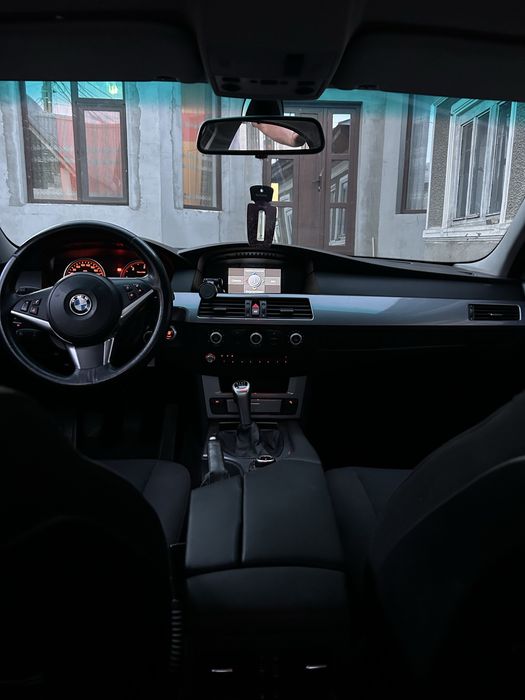 Bmw Seria 5 / E60  Facelift 520d