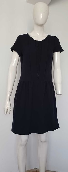Rochie nouă Victoria Beckham