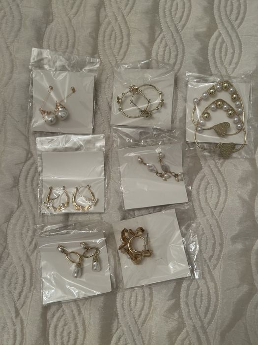 Продаются украшения