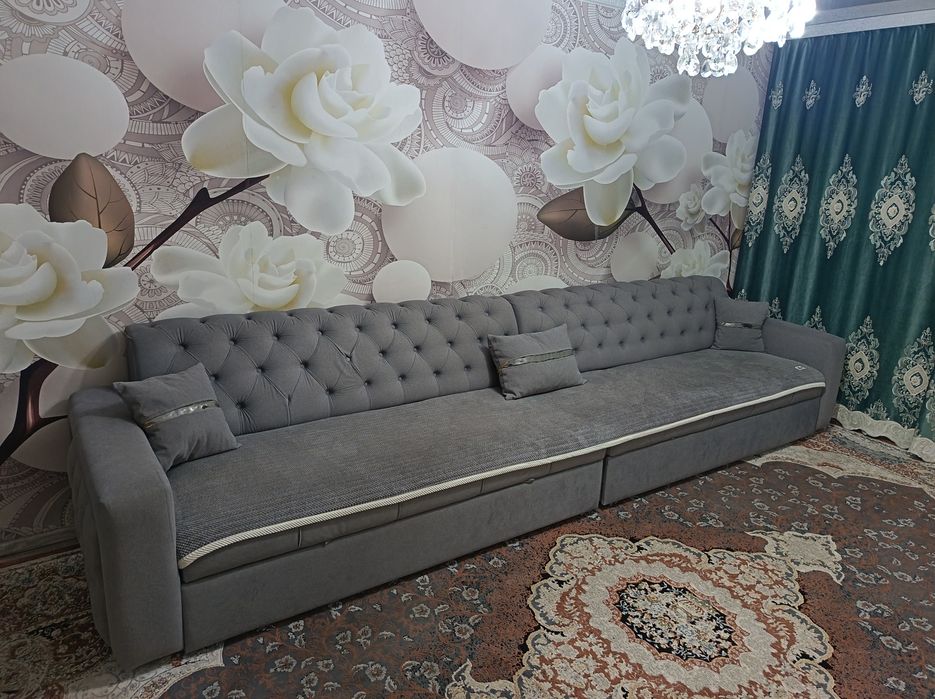 Продам диван 4м в отличном качестве