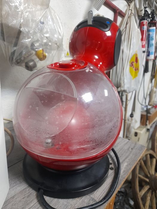 Aparat cafea cu capsule dulce gusto