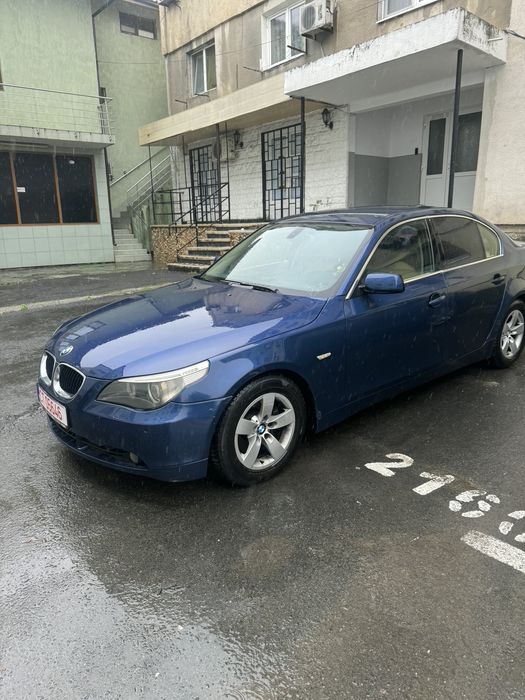Vand sau schimb  bmw e60 3.0D schimb si cu volan pe dreapta pret fix fix nu negociez un cent vrei negociere 100 de euro iti i au un scaun si tot asa